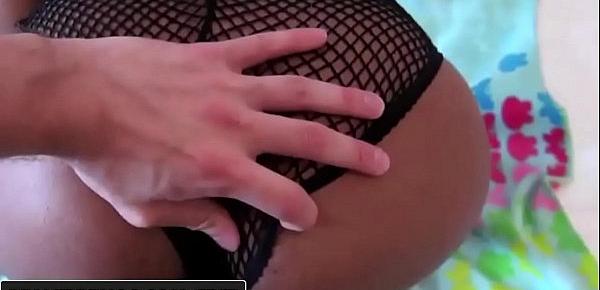 trendsBlack GFs - (Karmin Renee, Luther Young) - Blazing Booty - Reality Kings